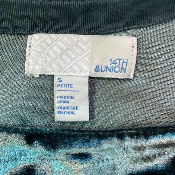 14th & Union Crushed Velvet Emerald Tee Sz Small Petite - Picture 8 of 11